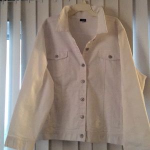 Wonderful 3X white jean jacket